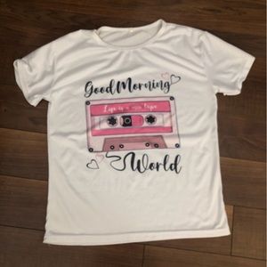 White relaxed fit women’s t shirt
